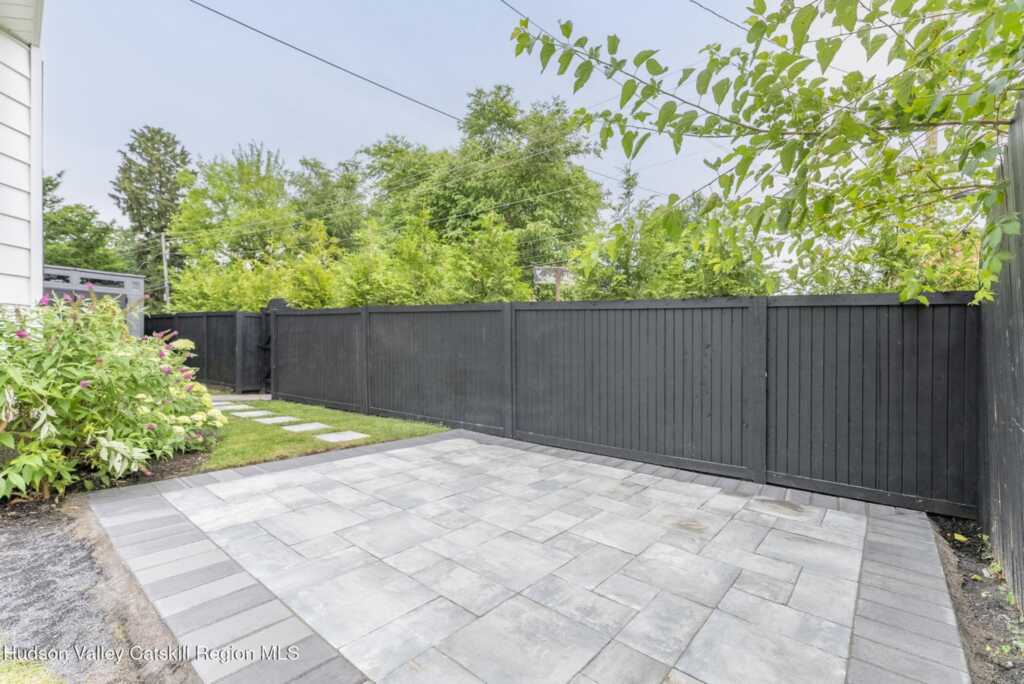 41 Fair Street, Kingston, NY 12401 - Photo 5 of 50