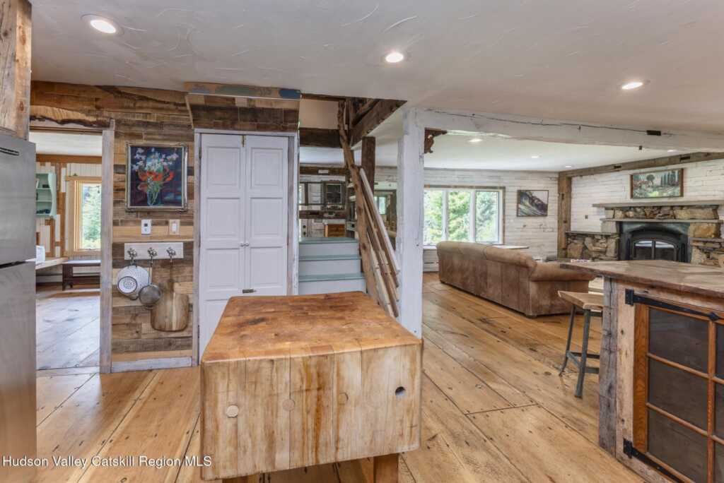 323 Beaverkill Road, Kingston, NY 12401 - Photo 13 of 50