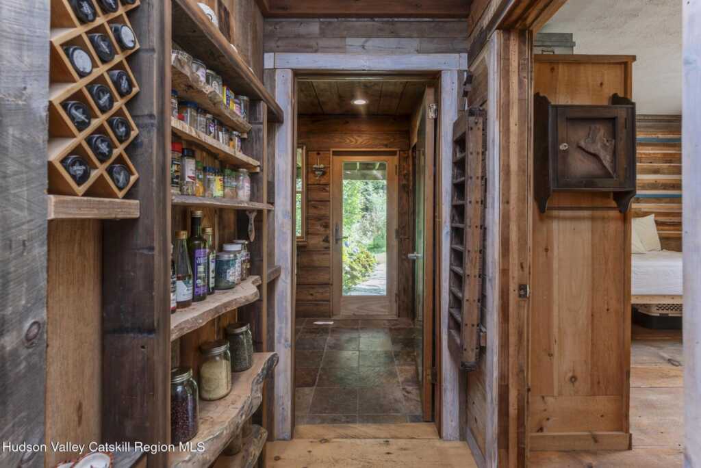 323 Beaverkill Road, Kingston, NY 12401 - Photo 15 of 50