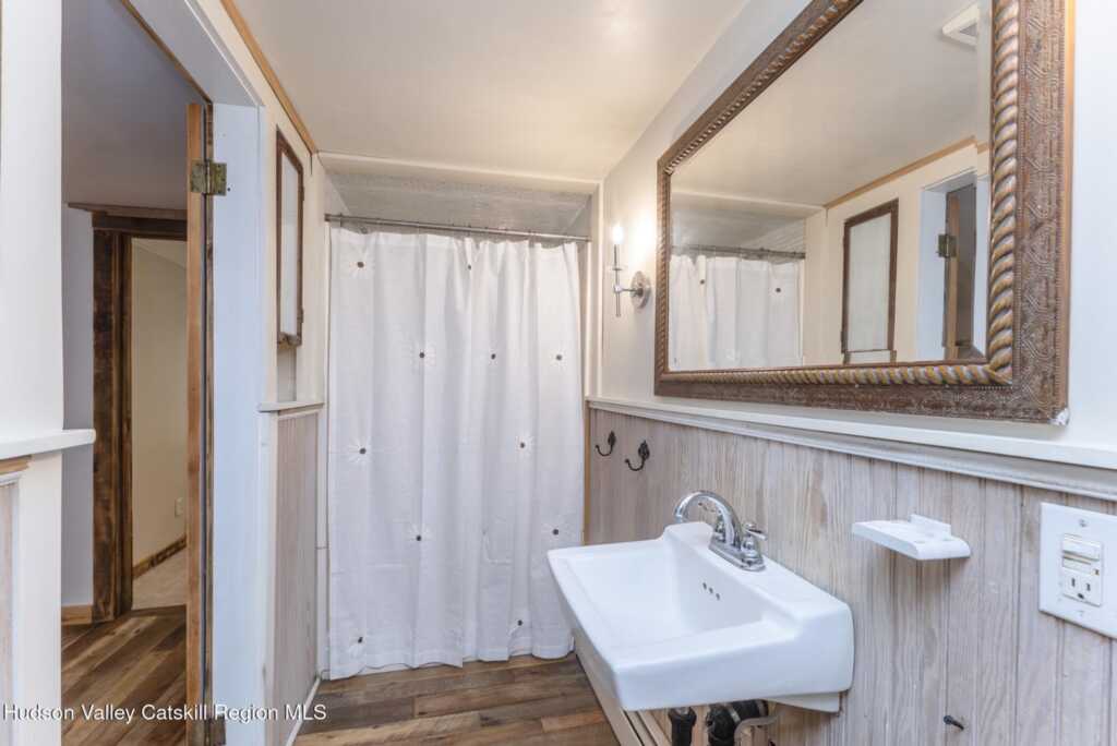 323 Beaverkill Road, Kingston, NY 12401 - Photo 23 of 50