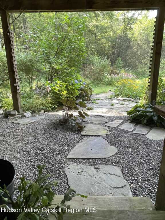 323 Beaverkill Road, Kingston, NY 12401 - Photo 39 of 50