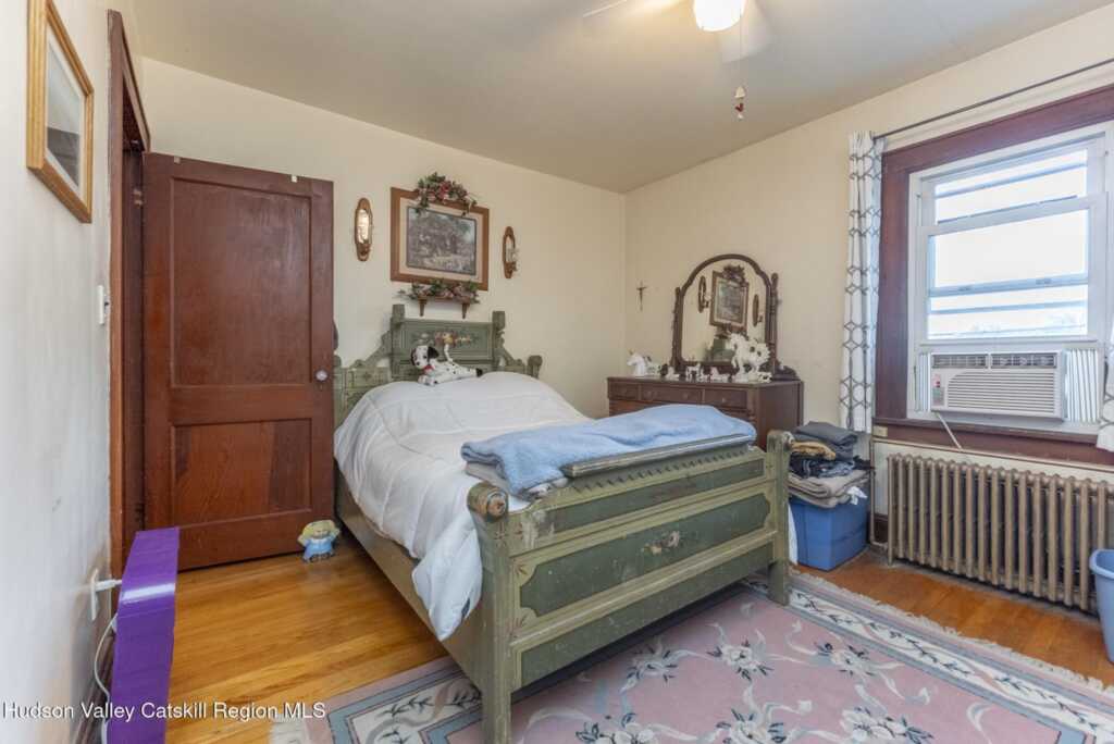 49 Wrentham Street, Kingston, NY 12401 - Photo 20 of 32