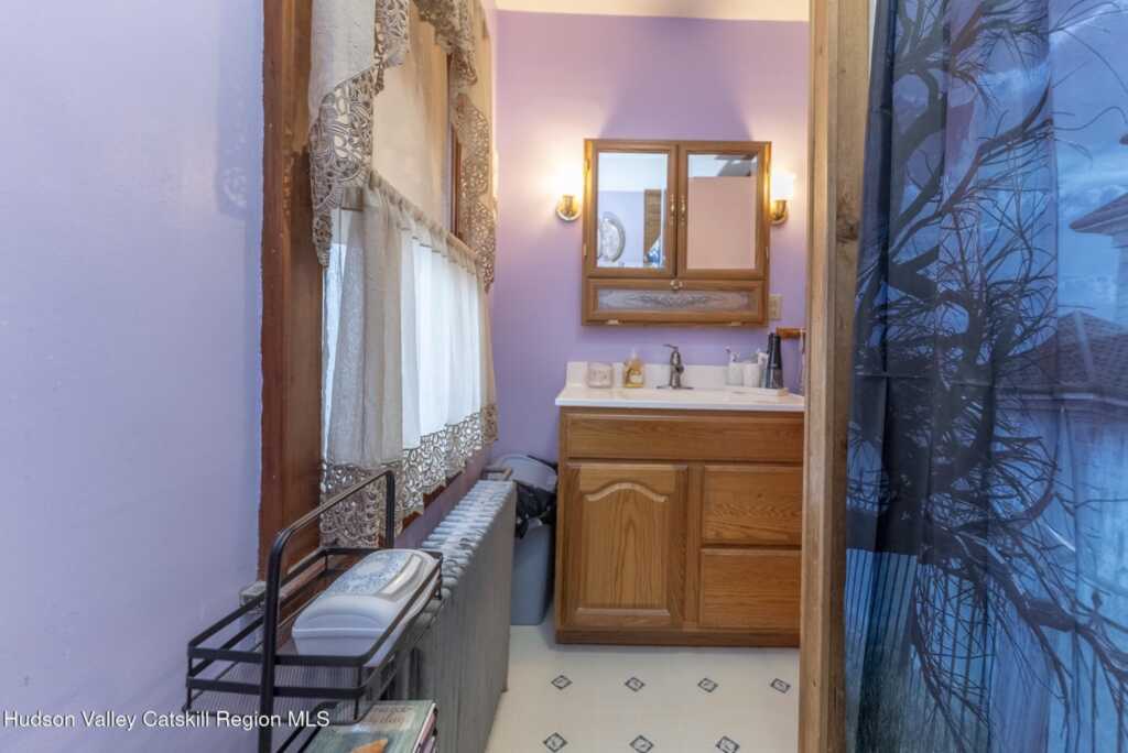 49 Wrentham Street, Kingston, NY 12401 - Photo 23 of 32