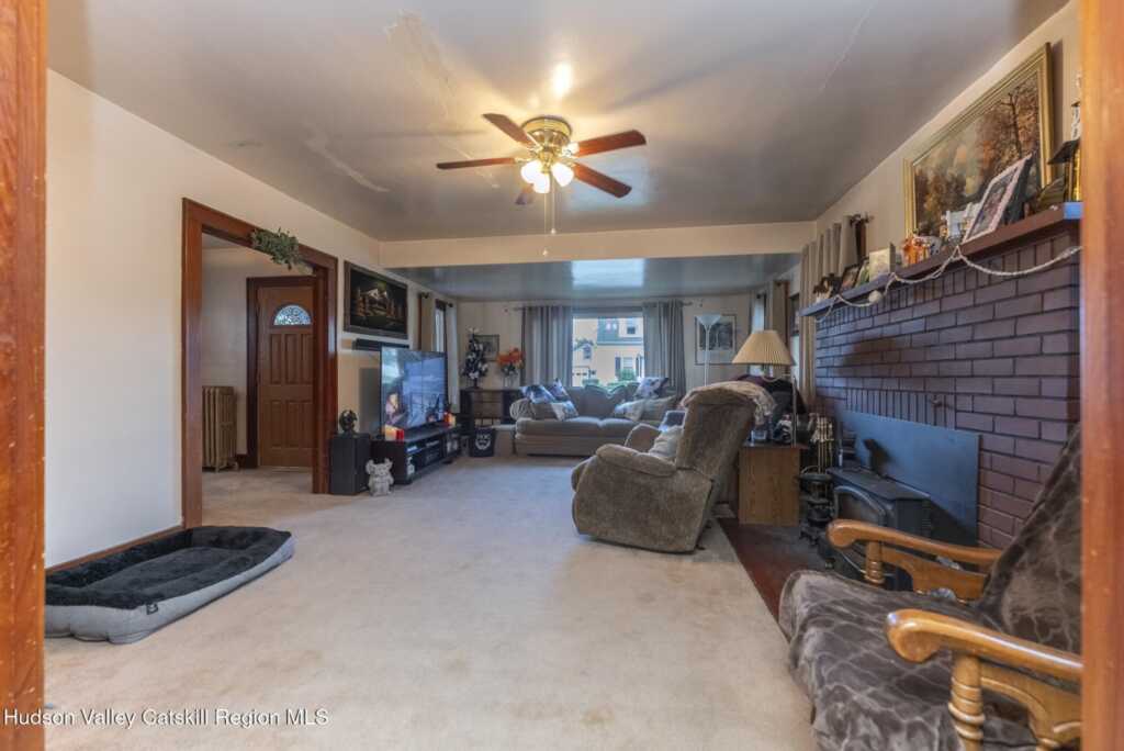 49 Wrentham Street, Kingston, NY 12401 - Photo 7 of 32