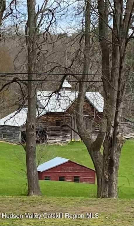 992 Old Post Road, New Paltz, NY 12561 - Photo 4 of 37