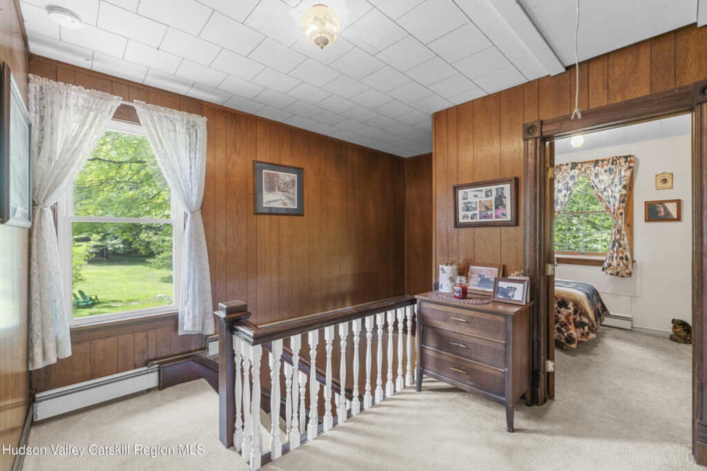 427 West Saugerties Road, Saugerties, NY 12477 - Photo 28 of 45