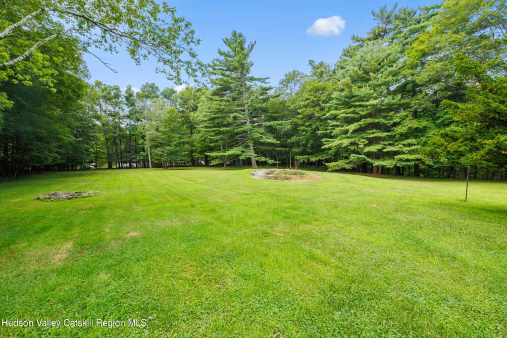 427 West Saugerties Road, Saugerties, NY 12477 - Photo 41 of 45