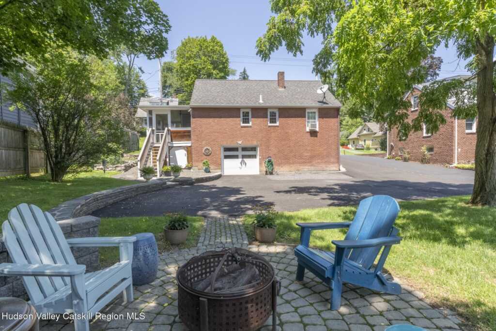 214 Lucas Avenue, Kingston, NY 12401 - Photo 35 of 43