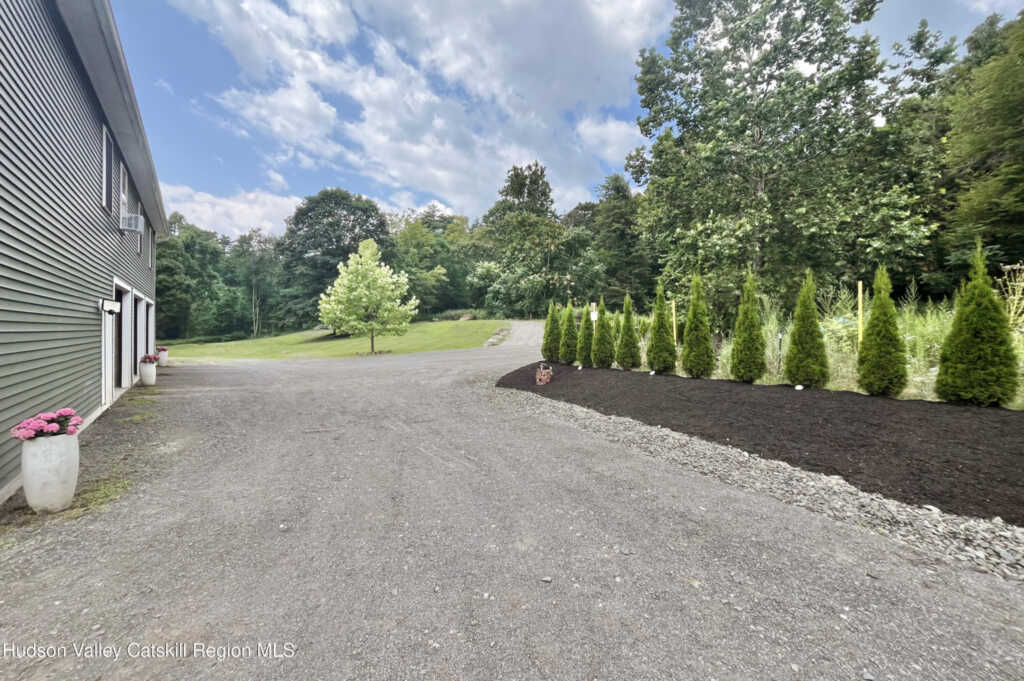 837 Fourth Binnewater Lane Lane, Kingston, NY 12401 - Photo 26 of 38