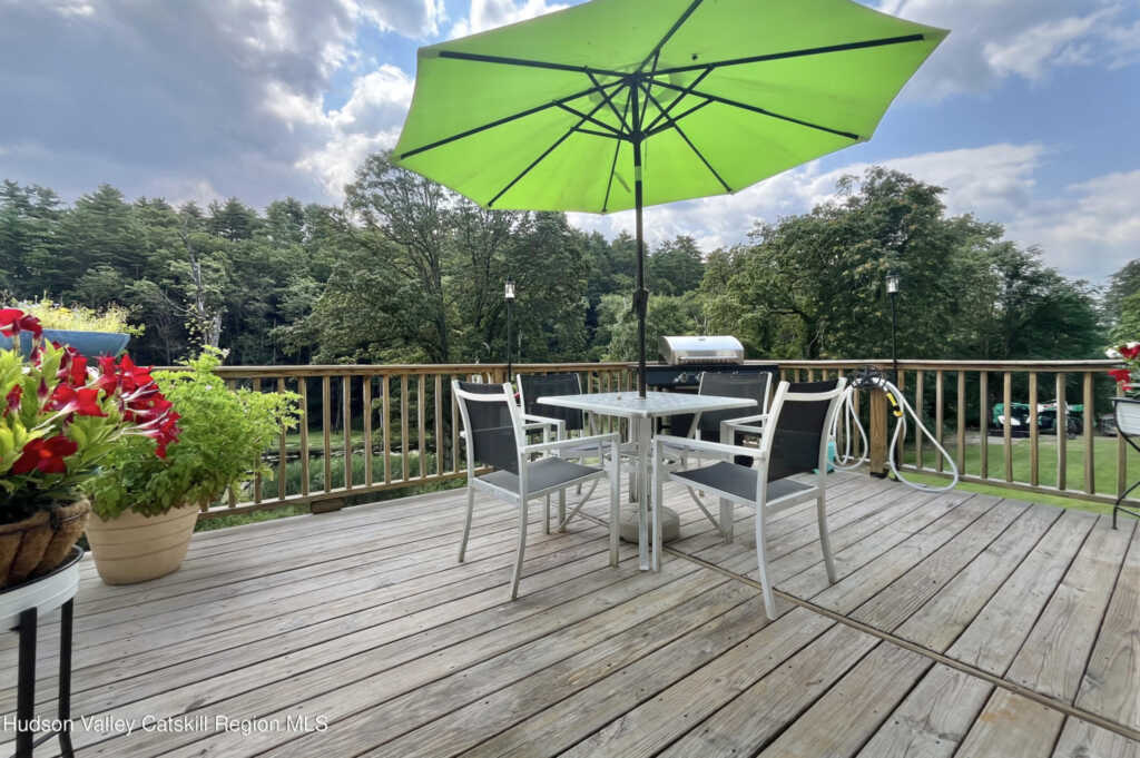 837 Fourth Binnewater Lane Lane, Kingston, NY 12401 - Photo 37 of 38