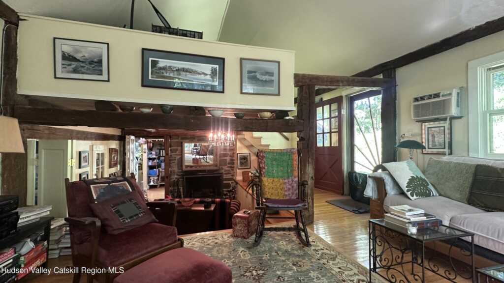 2448 Lucas Turnpike Turnpike, High Falls, NY 12440 - Photo 10 of 27