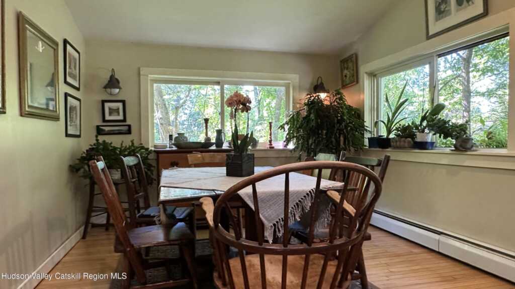 2448 Lucas Turnpike Turnpike, High Falls, NY 12440 - Photo 12 of 27