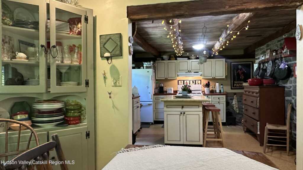 2448 Lucas Turnpike Turnpike, High Falls, NY 12440 - Photo 13 of 27