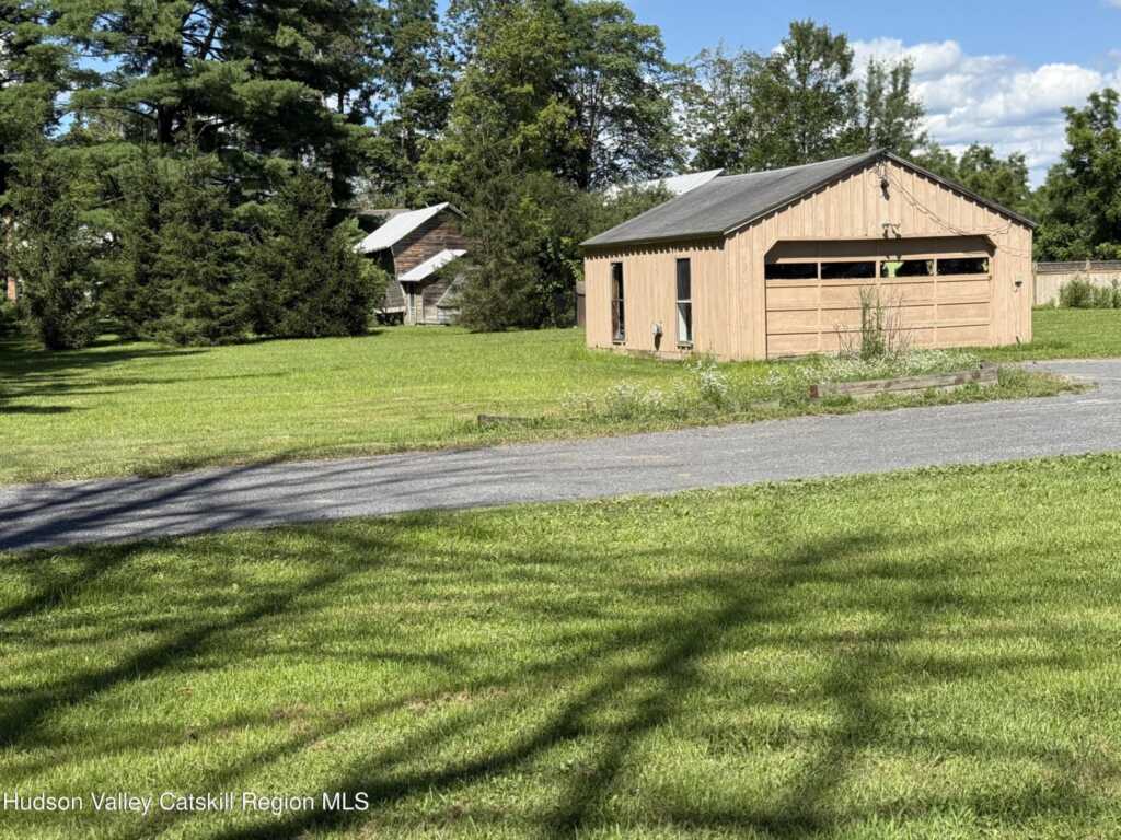 255-257 Mill Rd Road, Rhinebeck, NY 12572 - Photo 3 of 9