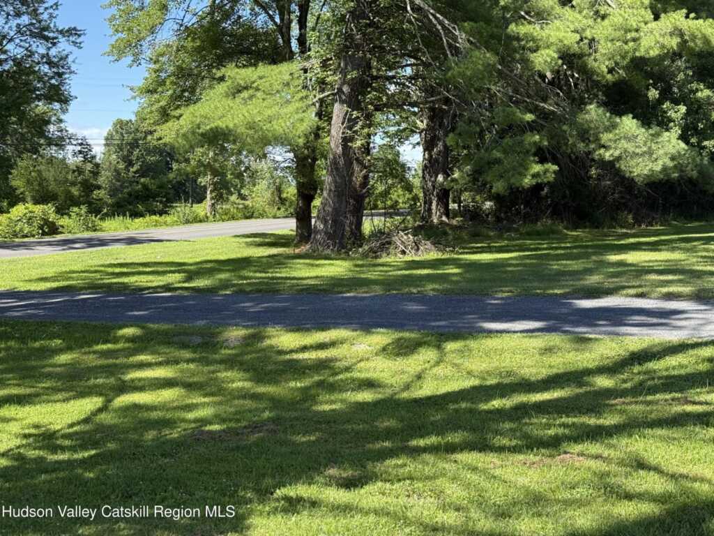 255-257 Mill Rd Road, Rhinebeck, NY 12572 - Photo 8 of 9