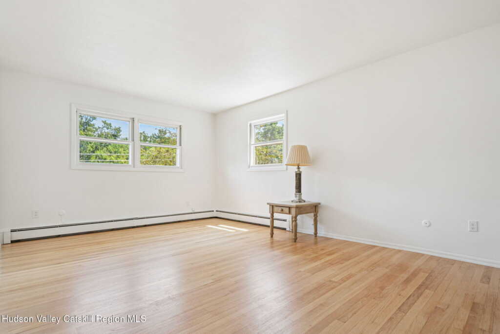 32 Redwood Road, Saugerties, NY 12477 - Photo 11 of 25