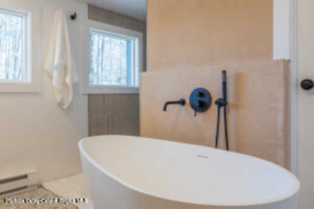 18 Country Club Lane, Woodstock, NY 12498 - Photo 25 of 43