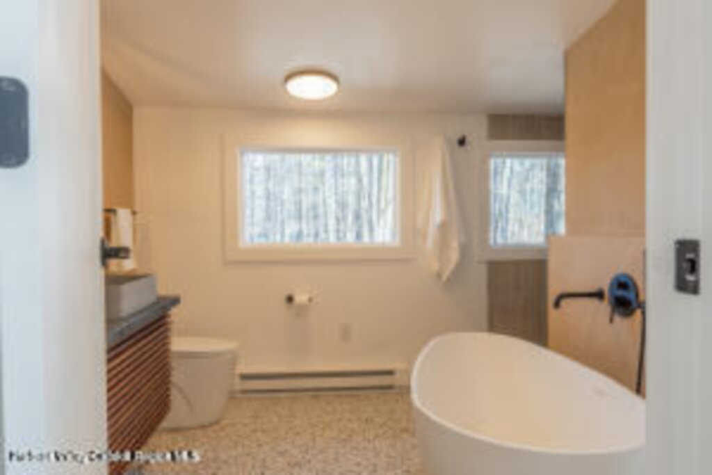 18 Country Club Lane, Woodstock, NY 12498 - Photo 28 of 43
