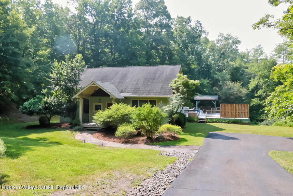 211 Johnson Hill Road, Kingston, NY 12401 - Photo 4 of 50