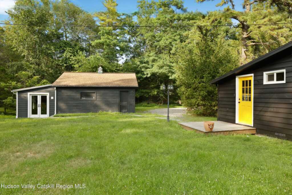 1338 Glasco Turnpike, Saugerties, NY 12477 - Photo 3 of 50
