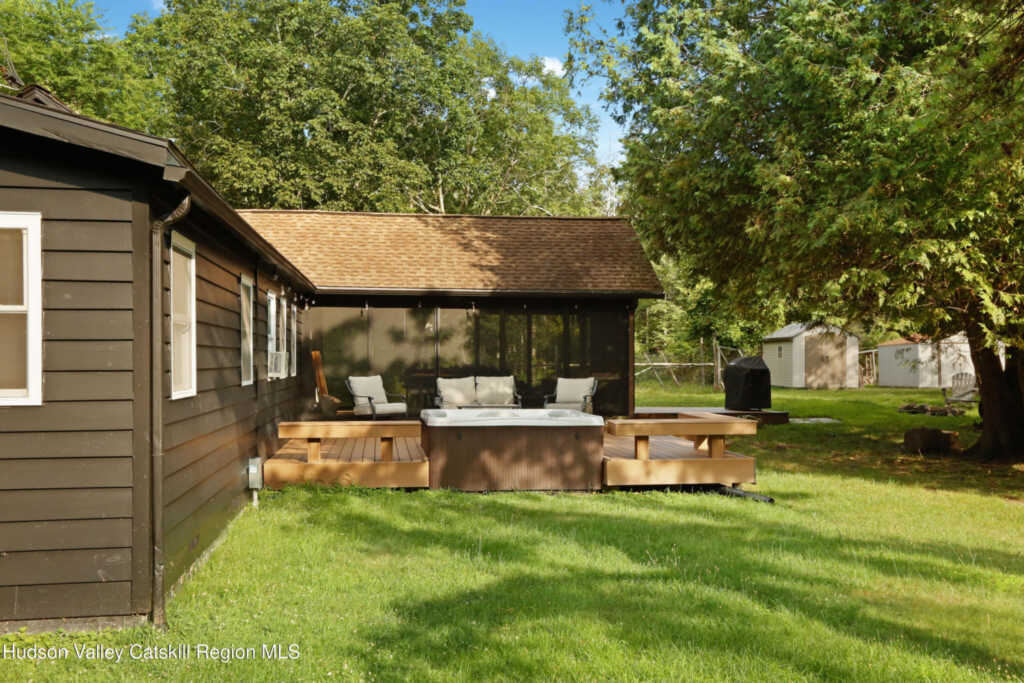 1338 Glasco Turnpike, Saugerties, NY 12477 - Photo 7 of 50
