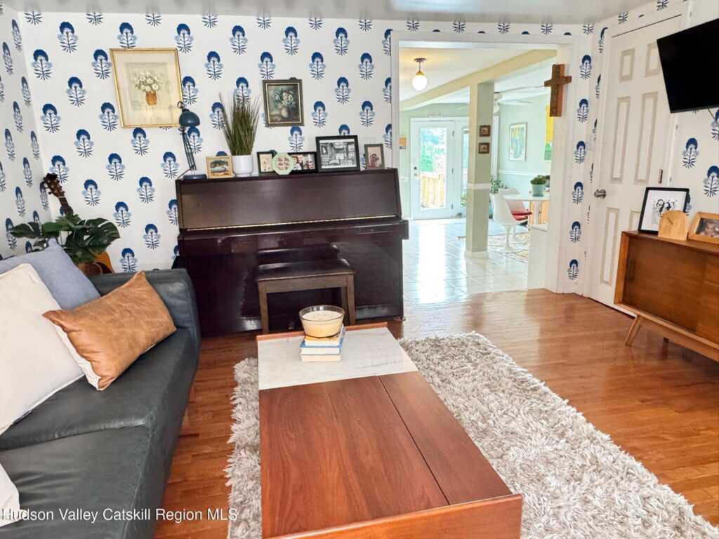62 German Street, Kingston, NY 12401 - Photo 5 of 26