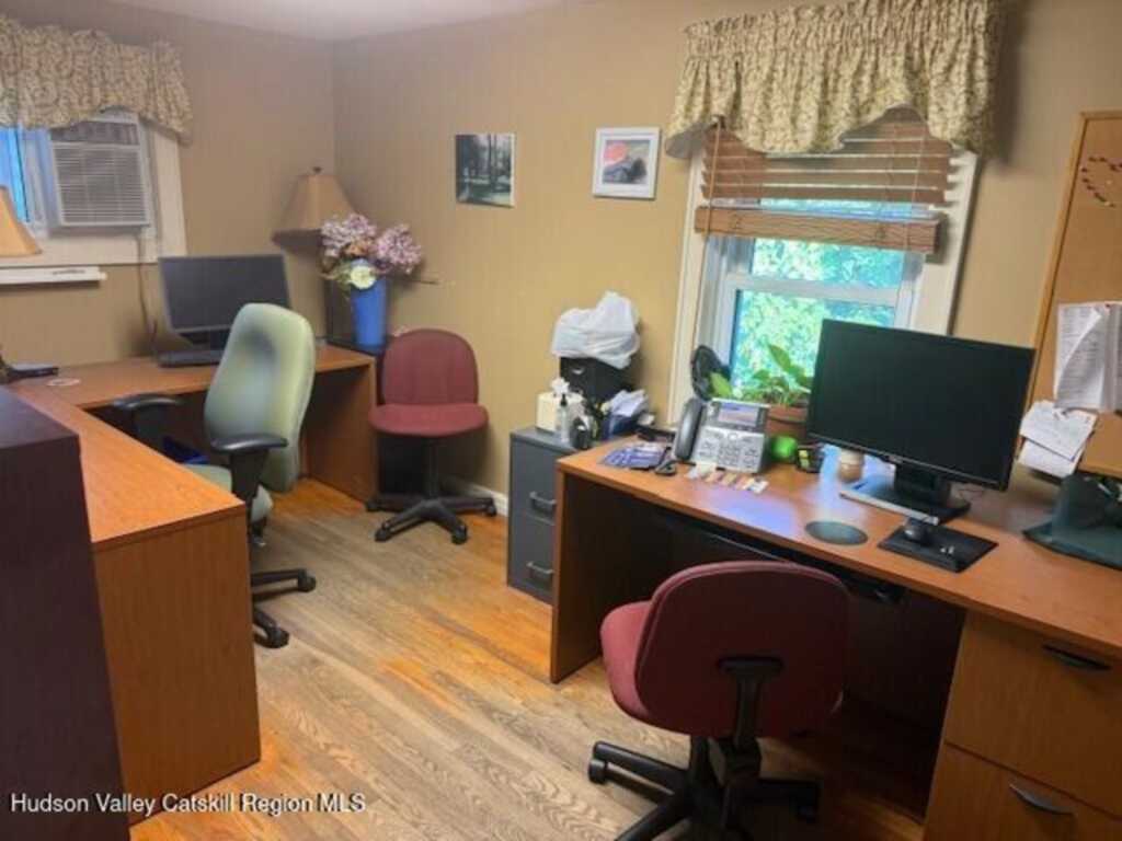 80 Marys Avenue, Kingston, NY 12401 - Photo 12 of 27