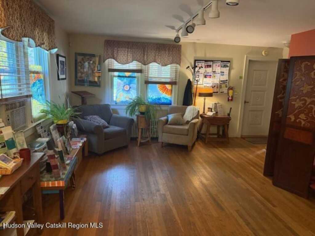 80 Marys Avenue, Kingston, NY 12401 - Photo 18 of 27