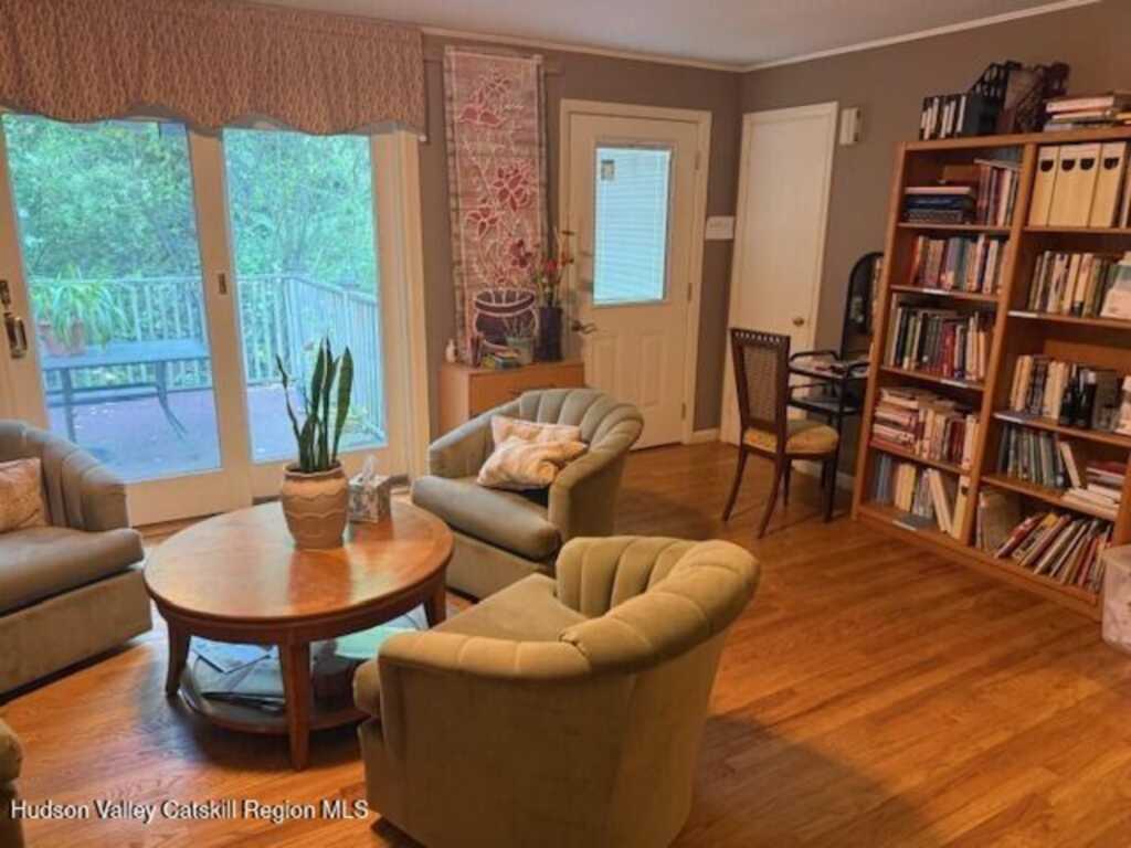 80 Marys Avenue, Kingston, NY 12401 - Photo 5 of 27