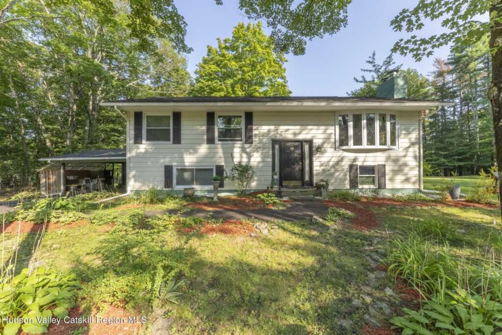 12 Arnold Drive, Woodstock, NY 12498 - Photo 3 of 50