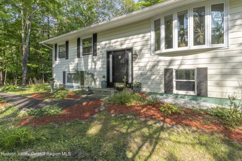 12 Arnold Drive, Woodstock, NY 12498 - Photo 7 of 50