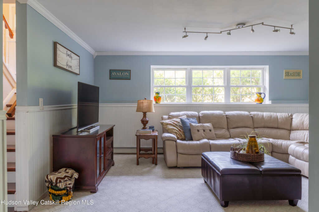71 Duck Pond Road, Stone Ridge, NY 12484 - Photo 23 of 36