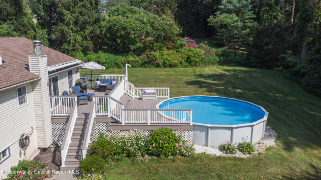 71 Duck Pond Road, Stone Ridge, NY 12484 - Photo 4 of 36
