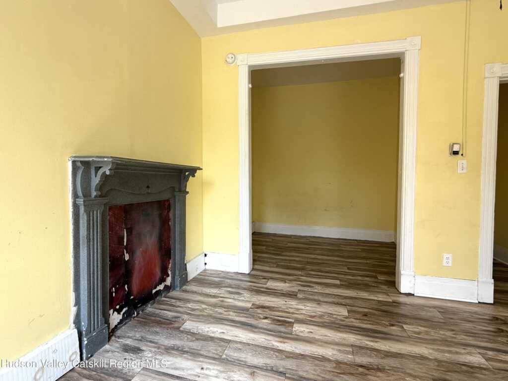 110 Partition Street Street, Unit #3, Saugerties, NY 12477 - Photo 5 of 8