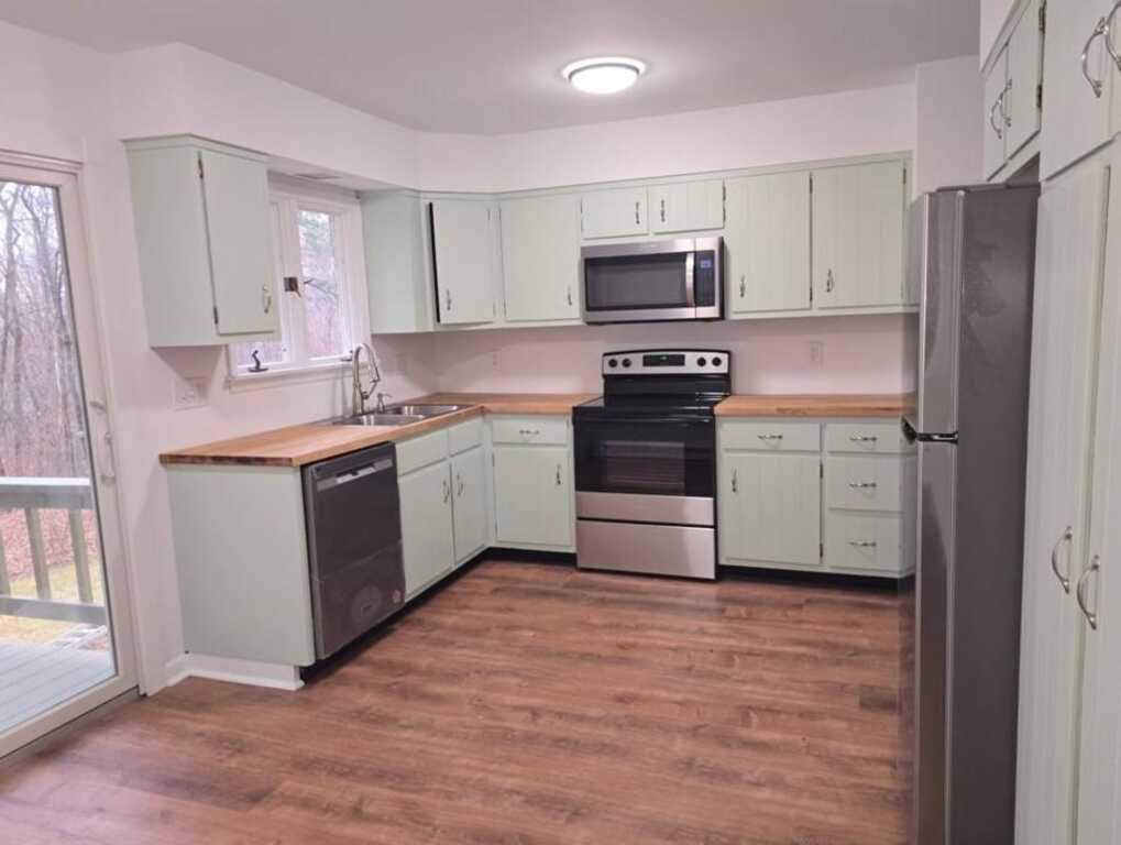 51 Glenerie Lane, Saugerties, NY 12477 - Photo 7 of 26