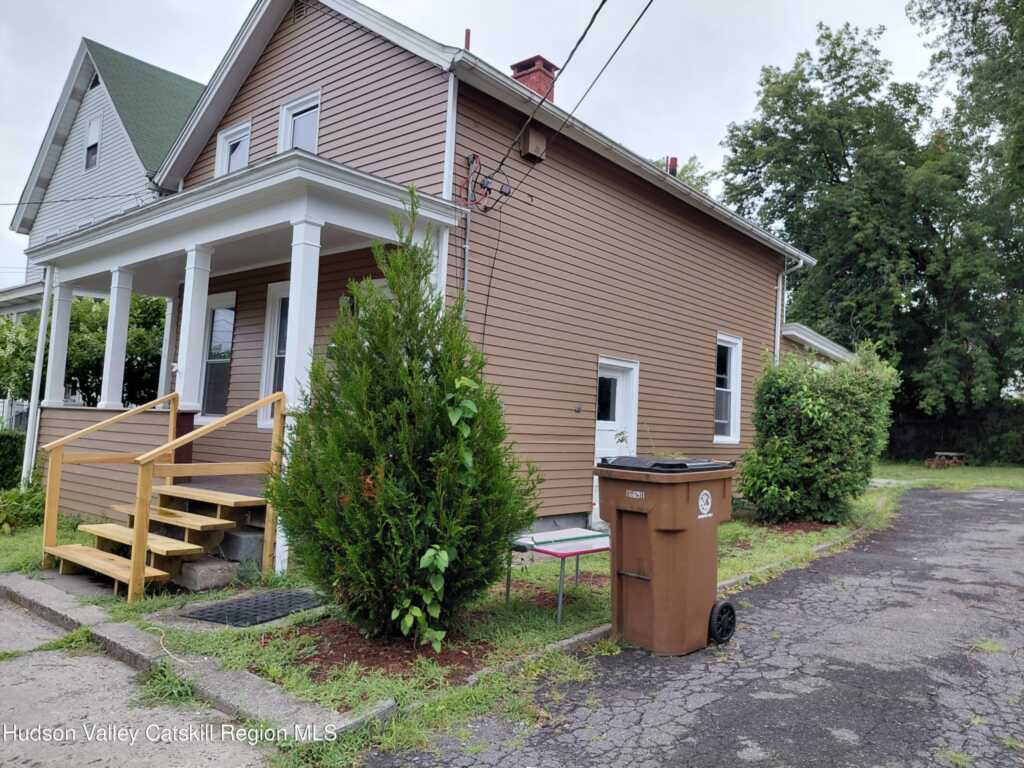 22 Summer Street, Kingston, NY 12401 - Photo 2 of 16