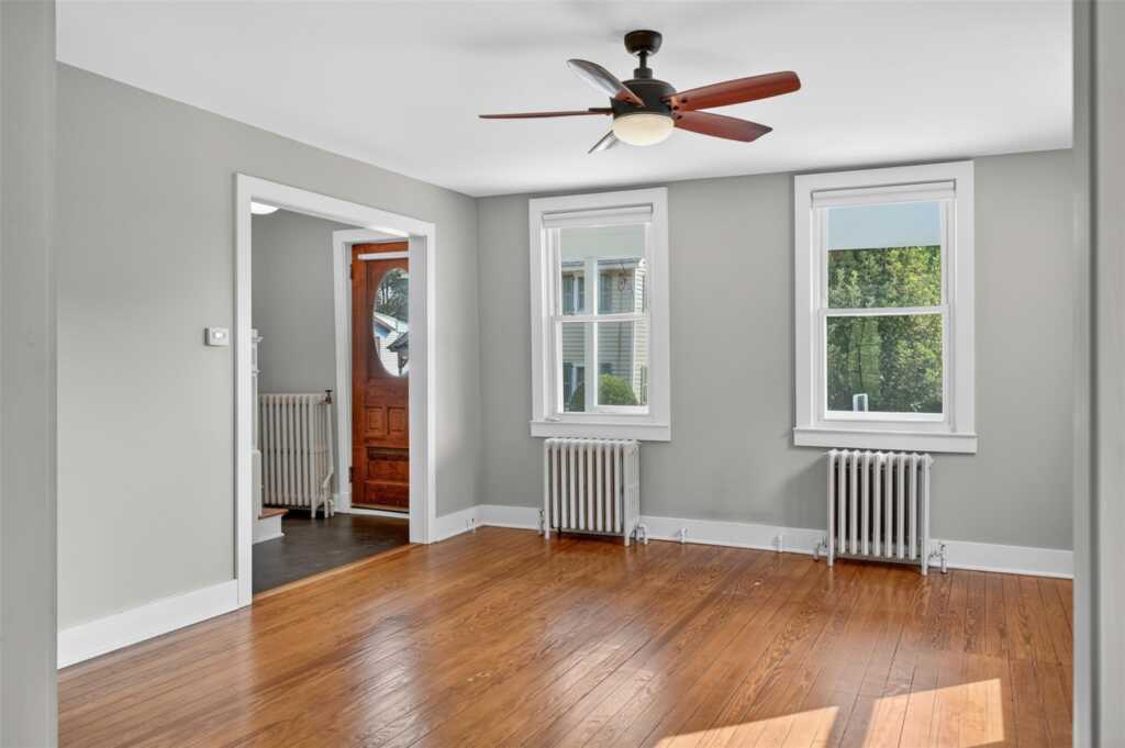14 Oak Street, Rhinebeck, NY 12572 - Photo 2 of 22