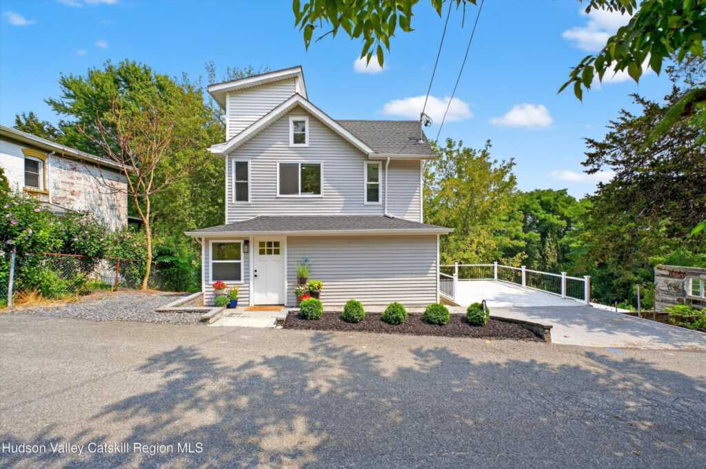 206 Willlow Street, Kingston, NY 12401