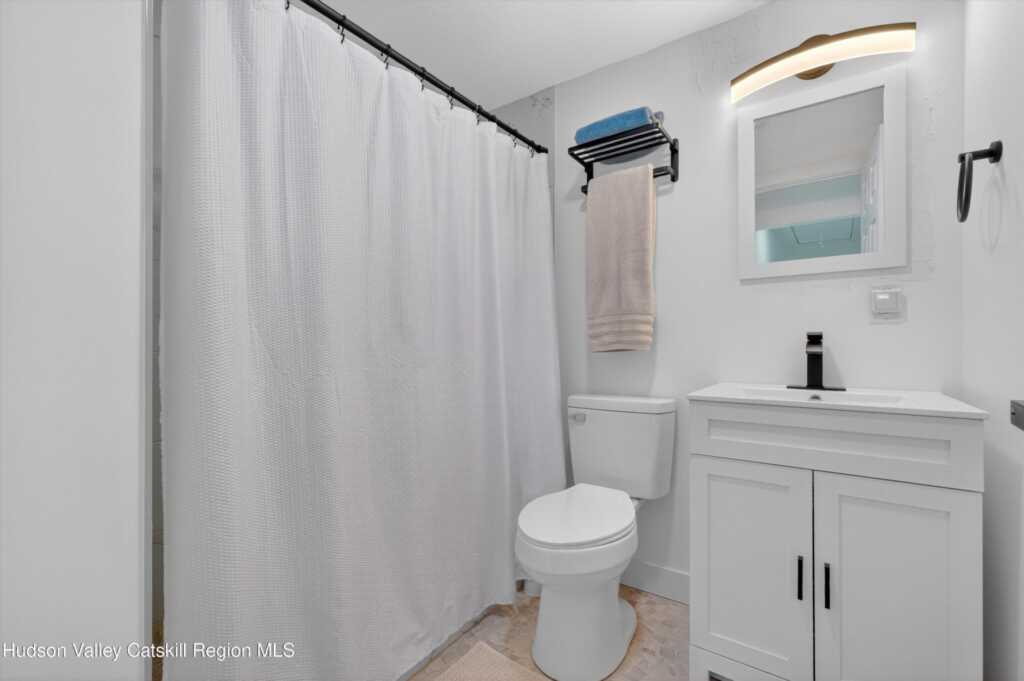 206 Willlow Street, Kingston, NY 12401 - Photo 30 of 50