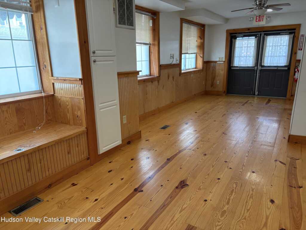 16 Livingston St., Unit #F, Saugerties, NY 12477 - Photo 3 of 12