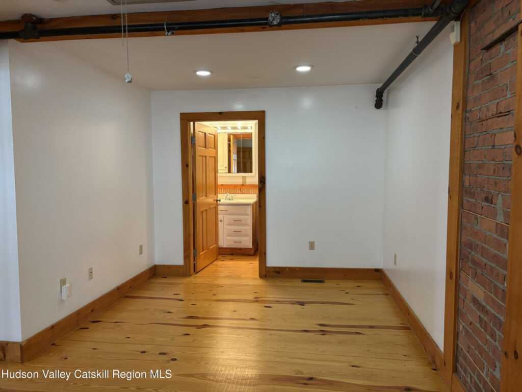 16 Livingston St., Unit #F, Saugerties, NY 12477 - Photo 5 of 12