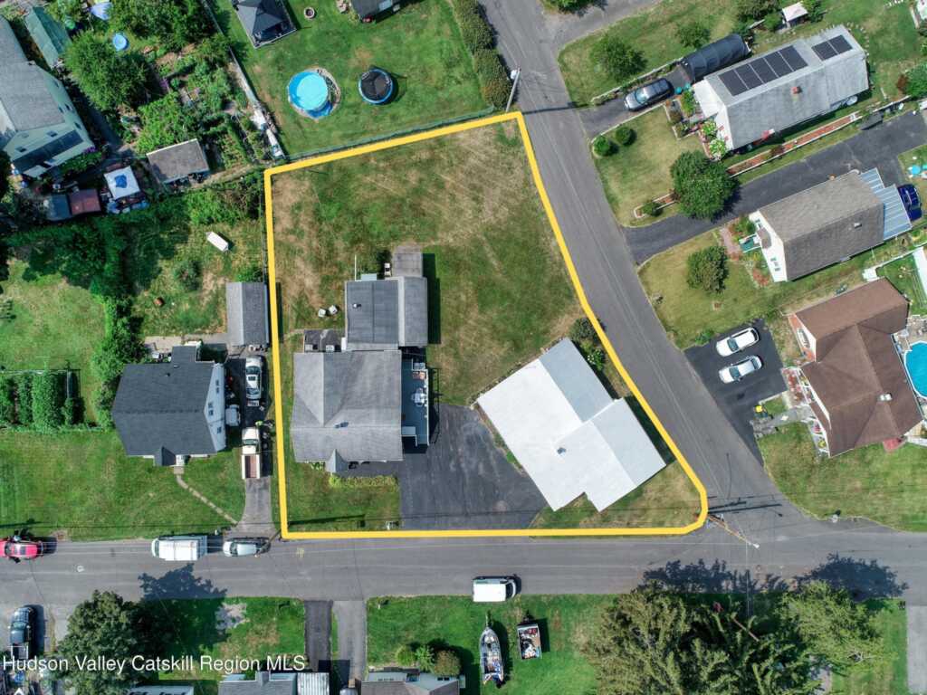 101 Hinsdale Street, Kingston, NY 12401 - Photo 27 of 31