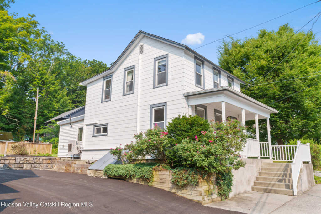 14 Oak Street, Rhinebeck, NY 12572 - Photo 21 of 22