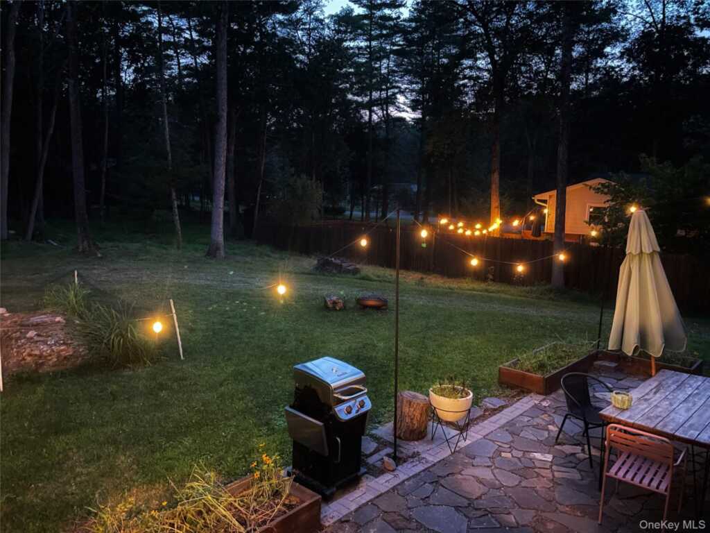 5 Violet Place, Woodstock, NY 12498 - Photo 12 of 24