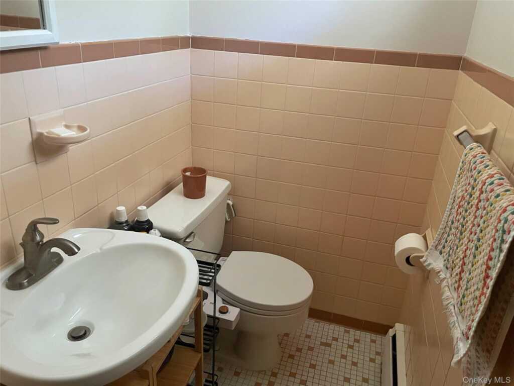 5 Violet Place, Woodstock, NY 12498 - Photo 15 of 24