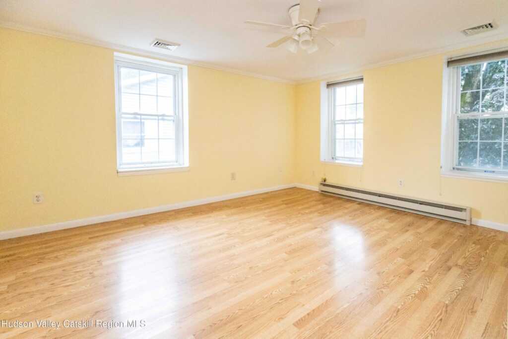 26 Elizabeth Street Street, Saugerties, NY 12477 - Photo 14 of 44