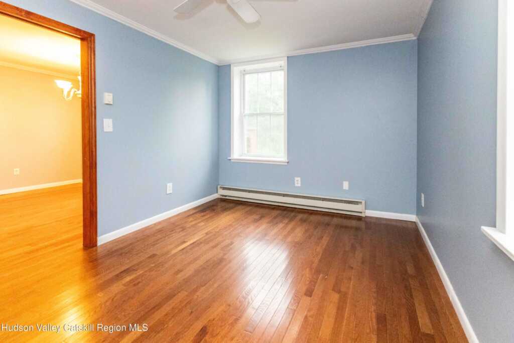 26 Elizabeth Street Street, Saugerties, NY 12477 - Photo 27 of 44