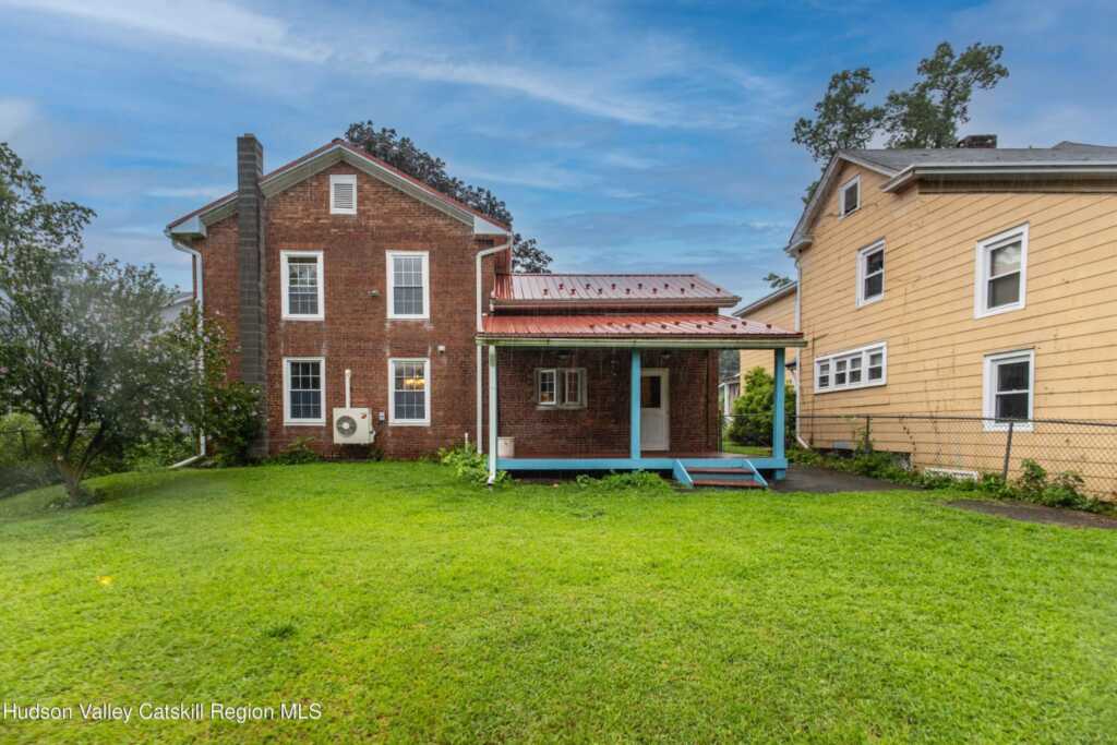 26 Elizabeth Street Street, Saugerties, NY 12477 - Photo 39 of 44