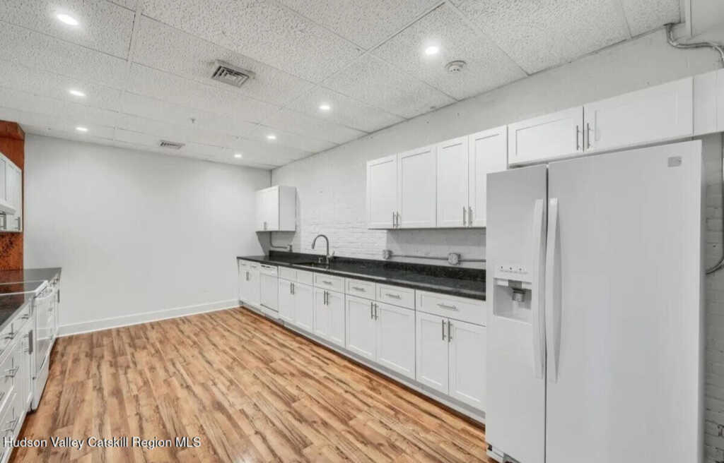 15 Railroad Avenue, Unit #2a, Kingston, NY 12401 - Photo 15 of 27