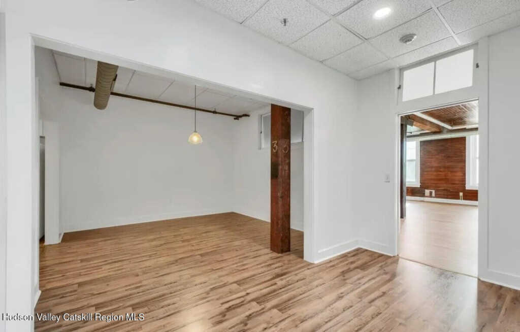 15 Railroad Avenue, Unit #2a, Kingston, NY 12401 - Photo 8 of 27